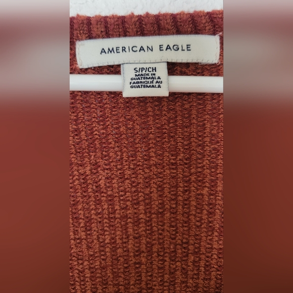 AMERICAN EAGLE long sleeve button-down burnt orange knit top. Size small - Picture 4 of 6